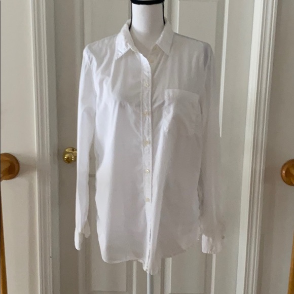 Banana Republic Tops - 06:09- Banana Republic Button Down Shirt